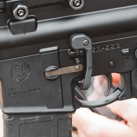 zul_pl_Magpul-Dzwignia-zwalniacza-zamka-B-A-D-Lever-AR15-M4-MAG980-18445_10.jpg