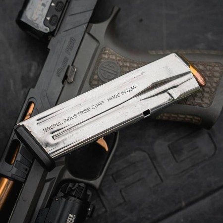 Magpul-Magazynek-AMAG-17-SG9-do-SIG-Sauer-P320_02