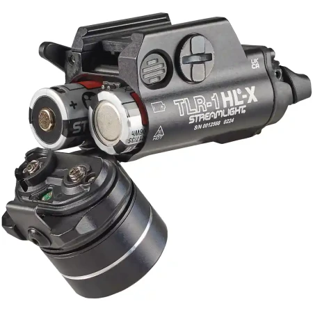 Streamlight_TLR-1_HL-X_USB z otwartym przedziałem bateryjnym.
