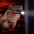 Streamlight_TLR-1_HL-X_USB zamontowana na pistolecie Sig Sauer.