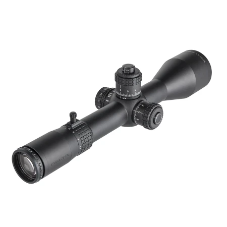 Delta Optical Stryker HD 4,5-30x56 FFP LRD-1T od strony okularu z wieżyczkami taktycznymi i dźwignią szybkiej zmiany powiększenia.