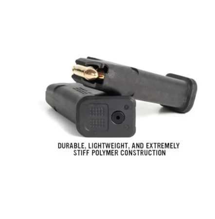 Dwa załadowane magazynki Magpul Pmag 17 GL9 do pistoletu Glock.