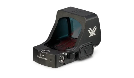 Vortex Defender XL 5 MOA - tył i prawa strona z przyciskiem do otwierania klapki baterii.