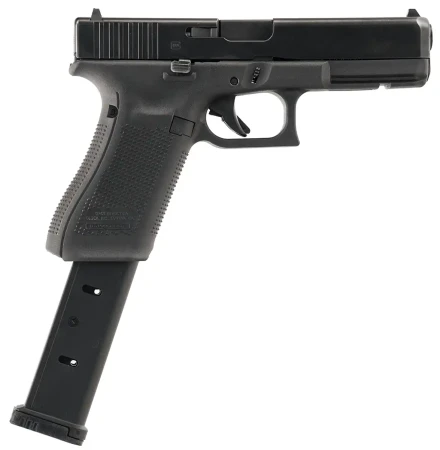 Magazynek 33 nabojowy Leapers UTG w pistolecie Glock Gen 5.
