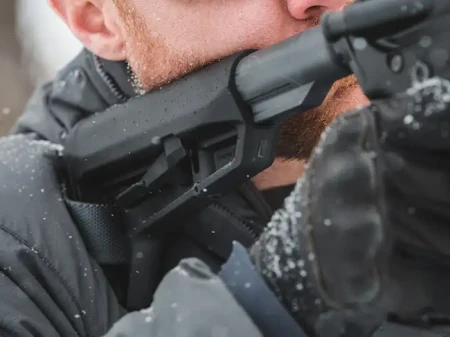 Kolba AR15 Magpul MOE SL-K Carbine Stock w czasie strzelania.