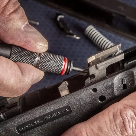 Real-Avid-Przyrzad-2-in-1-Tool-do-pistoletow-Glock-Czarny-AVGLOCK21_08.webp