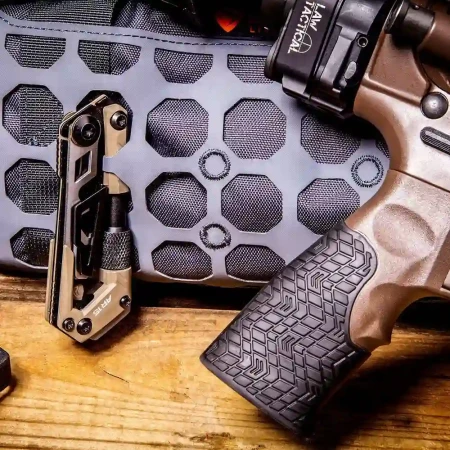 Real-Avid-Multitool-do-AR-15-Gun-Tool-CORE-TM-AVGTCOR-AR_19.webp