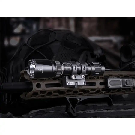 montaz-taktyczny-latarki-fenix-alg-16_05.webp