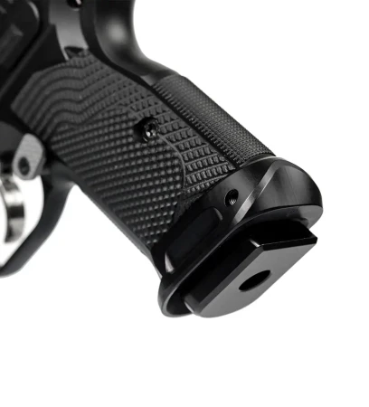 CZ_Shadow_2_Compact_Magwell_03.webp