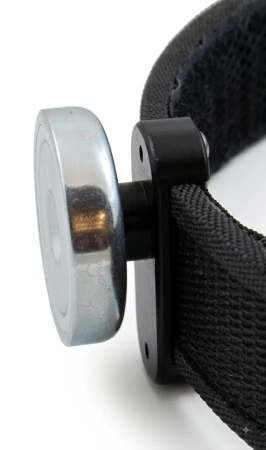 DAA_Magnetic_Magazine_Pouch_02a.png