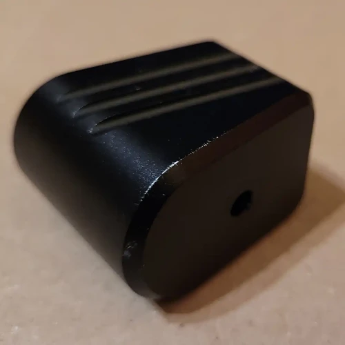 Przejdź do produktu Outlet - Eemann Tech - Powiększona Stopka Magazynka +6 do Glock 17 - ET-120033 (1)
