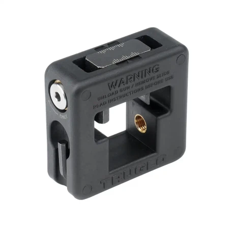 TruGlo - Klucz do regulacji szczerbinki Glock na białym tle. Widok 3D.
