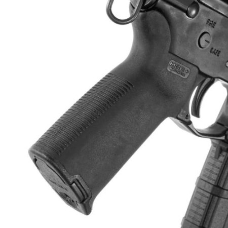 zul_pm_Magpul-Chwyt-pistoletow-MOE-Grip-do-AR15-M4-Czarny-MAG416-18636_9.jpg