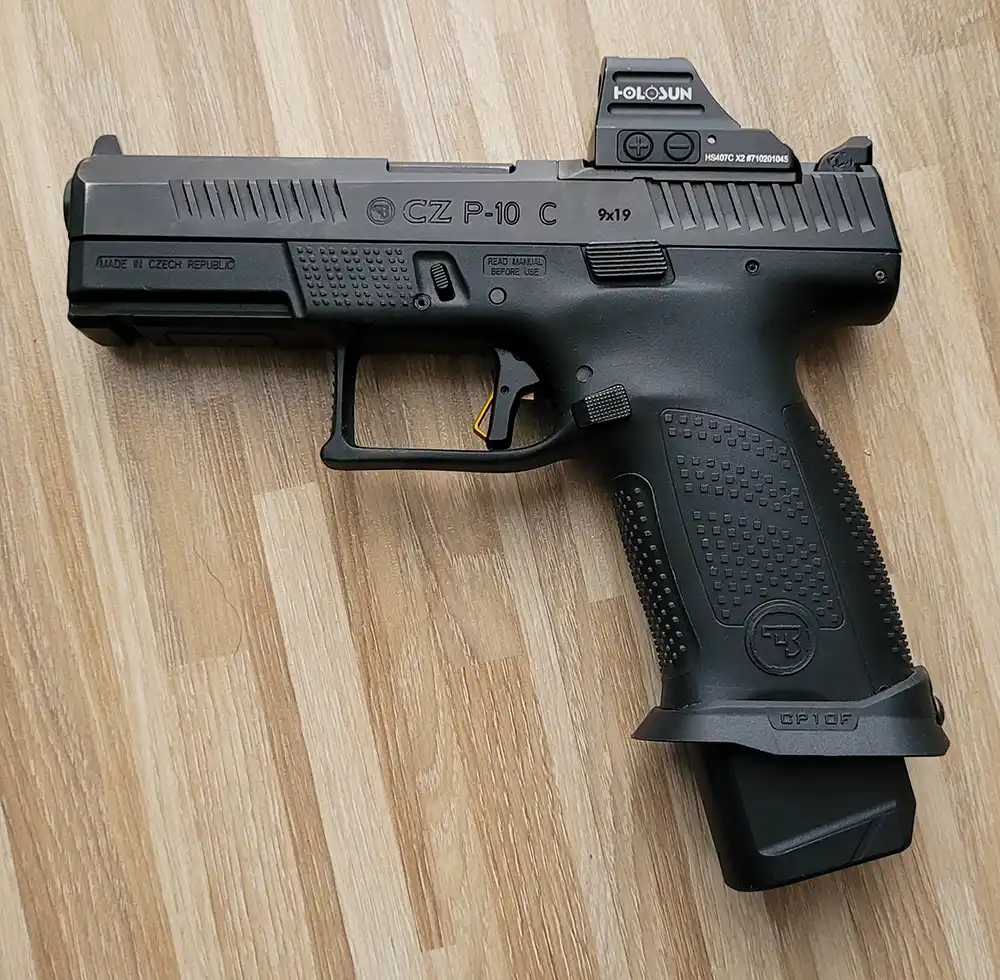 CZ P-10 C z lejkiem Strike Industries od P-10 F