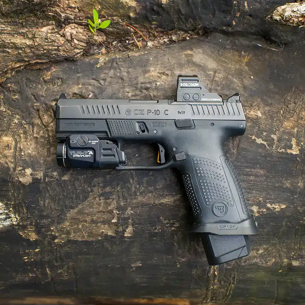 CZ P-10 C z lejkiem Strike Industries od P-10 F